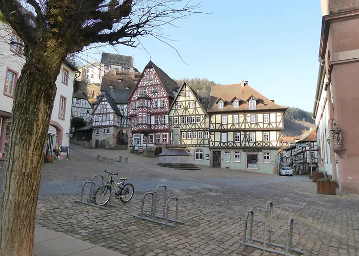 Ruhige, Charmante 